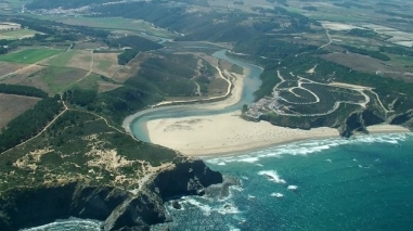 C&acirc;mara de Odemira apela &agrave; discuss&atilde;o do Plano de Ordenamento do Espa&ccedil;o Mar&iacute;timo