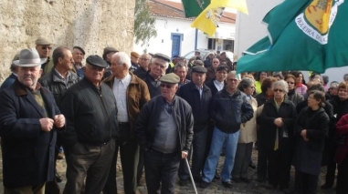 Popula&ccedil;&atilde;o de Alfund&atilde;o manifestou-se contra fecho do posto m&eacute;dico