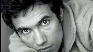 David Fonseca canta este s&aacute;bado no cine-teatro de Castro Verde