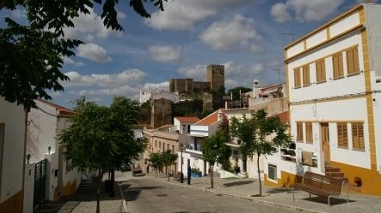 Governo e Câmara de Mértola assinam acordo para construção de quartel da GNR
