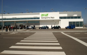 Aeroporto de Beja promovido na feira "Routes Europe 2011"