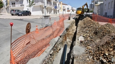 Remodela&ccedil;&atilde;o da rede p&uacute;blica de distribui&ccedil;&atilde;o de &aacute;gua de Beja avan&ccedil;a