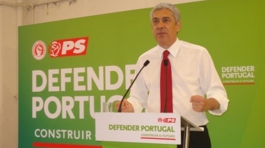 S&oacute;crates lembra em Beja que nunca um Governo "fez tanto pelo Alentejo" como o do PS