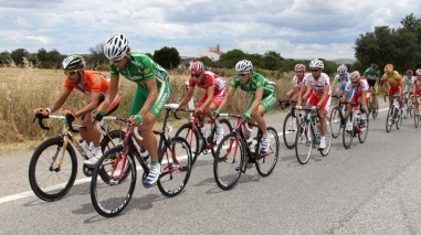 Volta ao Alentejo em bicicleta 2011 com quatro etapas e 17 equipas