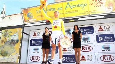 Lituano Evaldas Siskevicius vence 29&ordf; edi&ccedil;&atilde;o da Volta ao Alentejo em bicicleta
