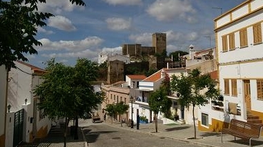 Biblioteca de M&eacute;rtola reabre as portas dia 24 depois de obras de remodela&ccedil;&atilde;o