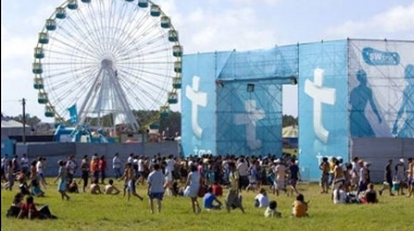Zambujeira do Mar recebe milhares para o Festival Sudoeste 2011