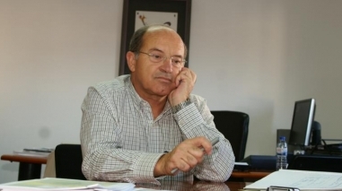 Jos&eacute; Lu&iacute;s Ramalho filia-se no PS e apoia candidatura de Pedro do Carmo