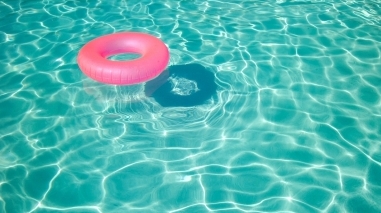 Menino de dois anos morre afogado em piscina particular em Moura