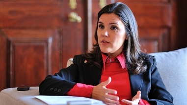 Ministra da Agricultura participa em semin&aacute;rio sobre organiza&ccedil;&atilde;o da produ&ccedil;&atilde;o em Beja