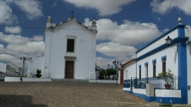 Desfile hist&oacute;rico e festa aberta &agrave; popula&ccedil;&atilde;o na vila de Entradas