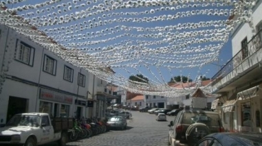 Vila de São Teotónio "regressa ao passado" em feira antiga