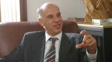 Deputado do PS “ao lado” dos empres&aacute;rios da restaura&ccedil;&atilde;o