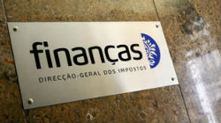 Deputados do PS questionam