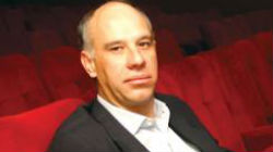 Deputado do PS questiona