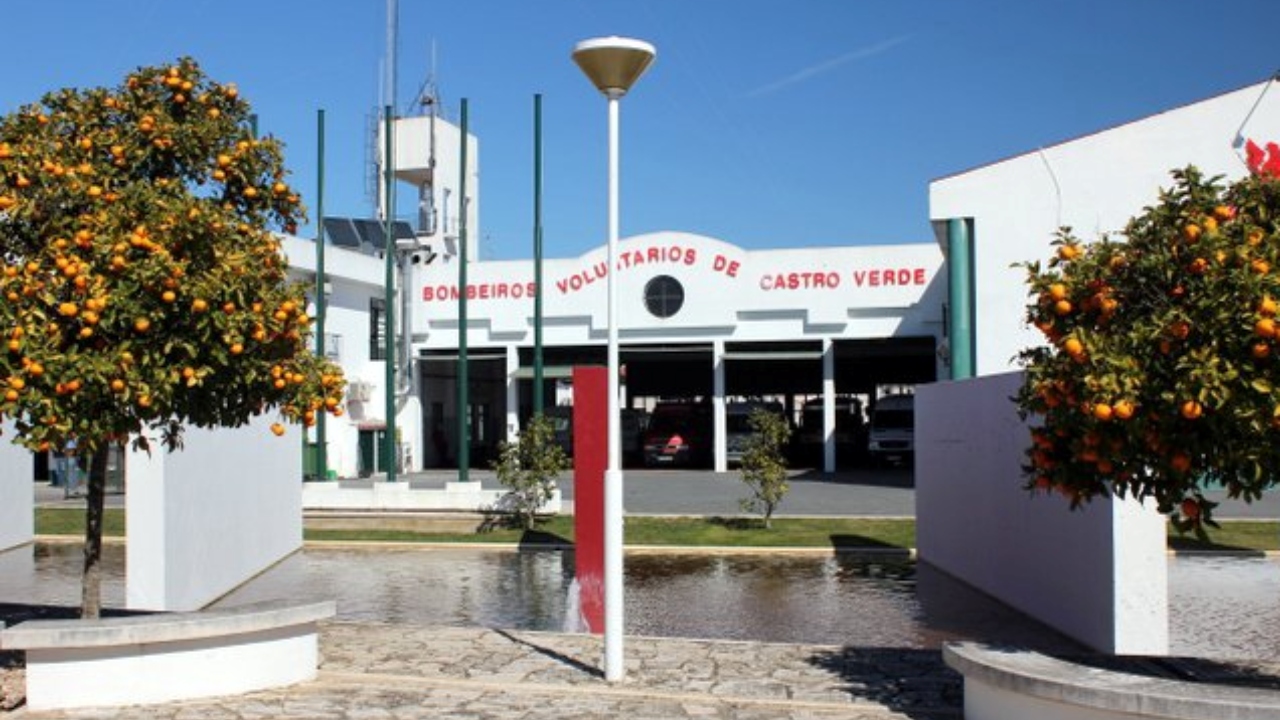 Câmara de Castro Verde atribui apoio extraordinário aos bombeiros