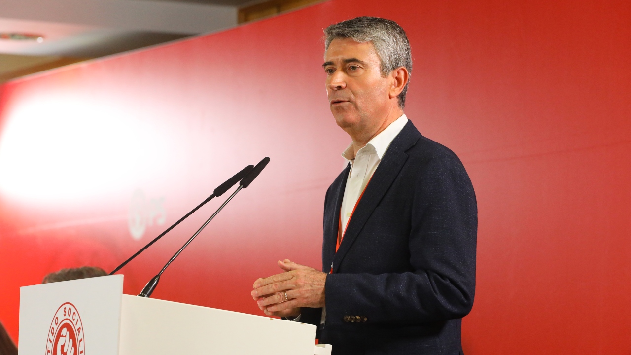 Líder do PS defende aeroporto de Beja como “âncora de desenvolvimento”