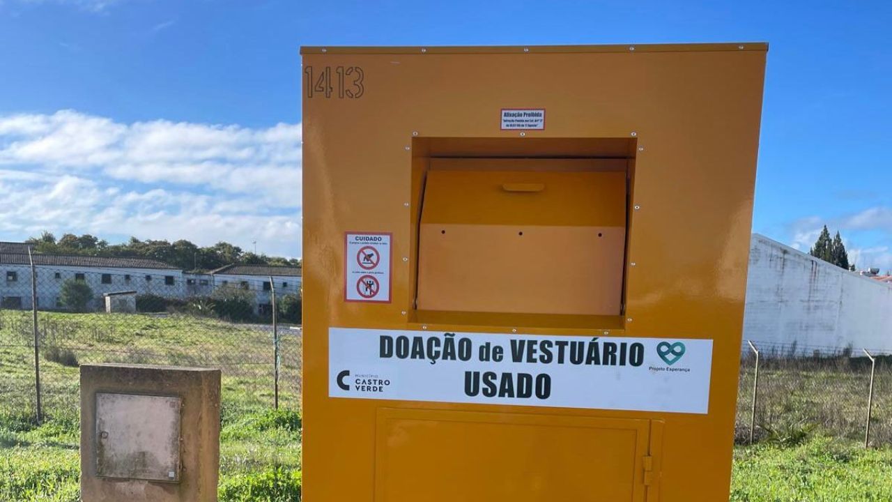 Novos contentores para recolha de têxteis usados em Castro Verde