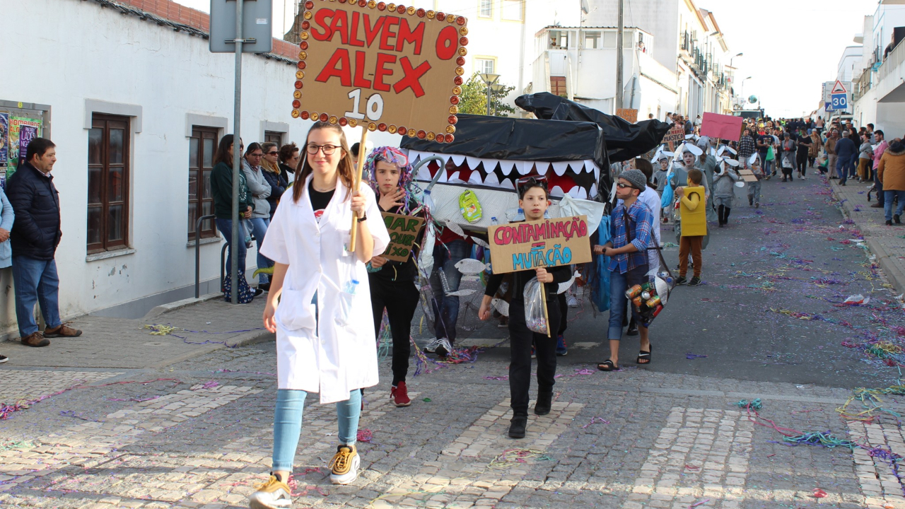 Brincadeiras de Carnaval no distrito de Beja