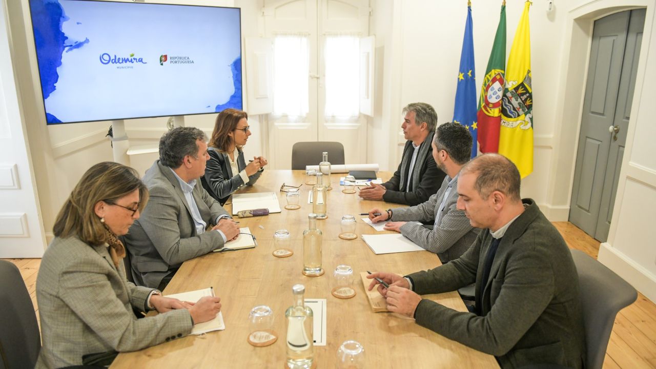 Câmara de Odemira discutiu Estratégia Local de Habitação com o Governo