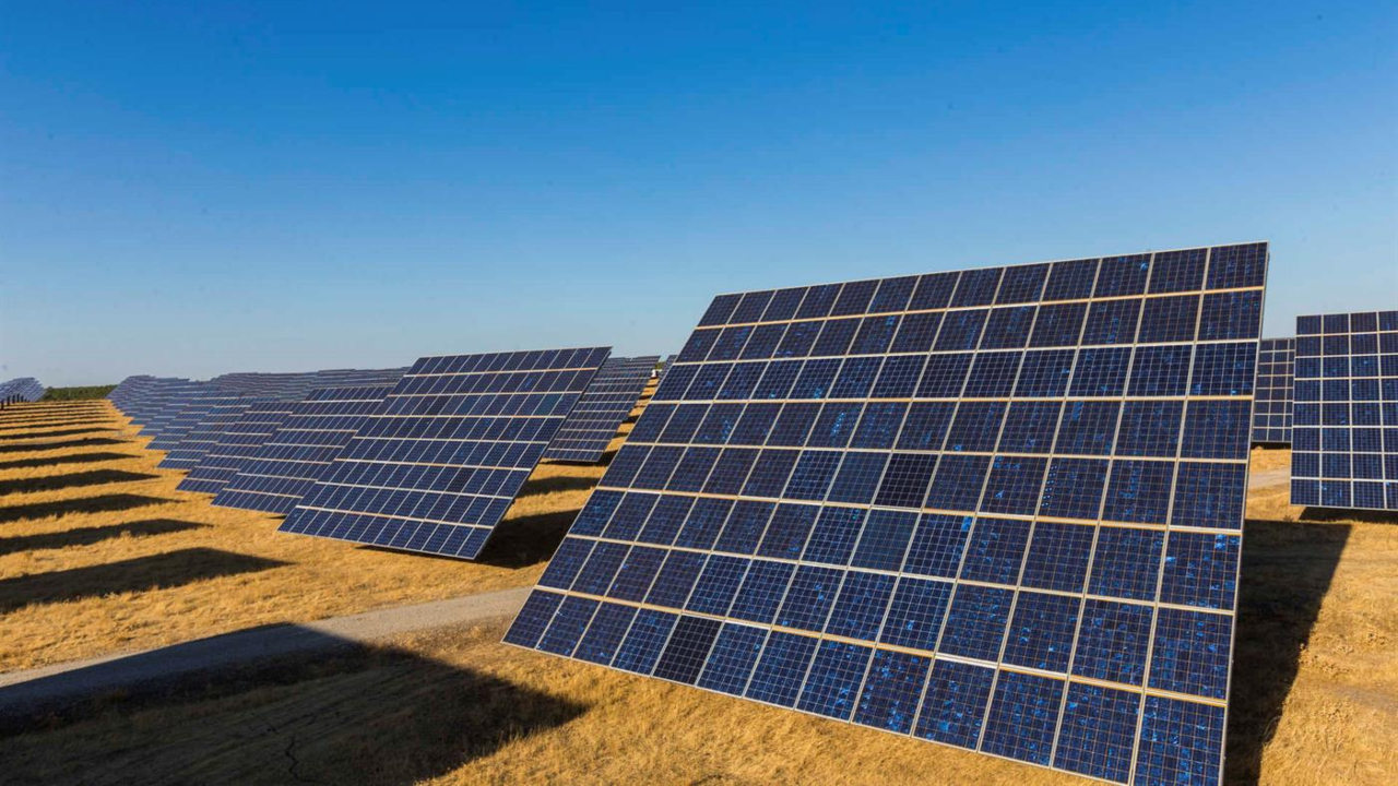 Ambilital lança concurso para instalar central fotovoltaica