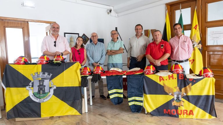 Bombeiros de Moura - novos EPI (set 2026)
