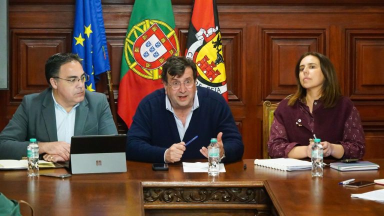 Câmara de Beja - reunião operadores do Mercado Municipal (mar 2026)