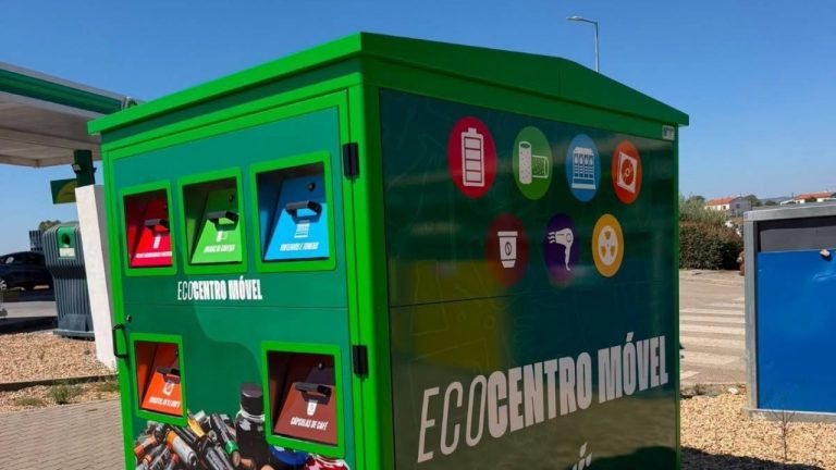 Câmara de Ourique - ecocentros móveis