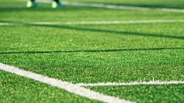 Futebol - relva sintética
